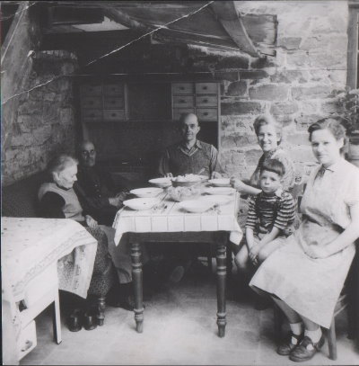 Abb.: Sommerk&uuml;che in der Dichjass